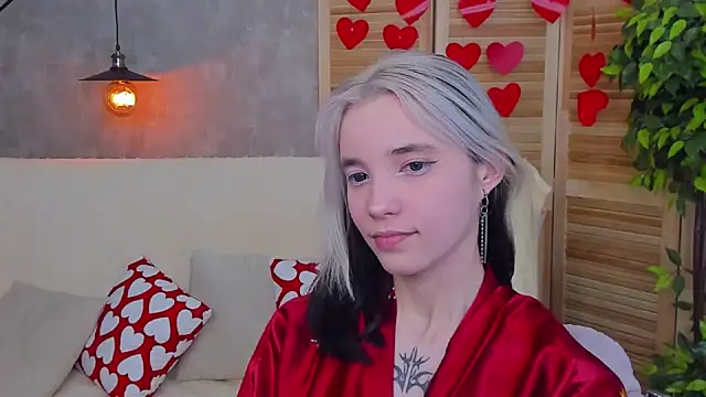 as1an girlfriend online show from February 16, 2025, 2:00 pm