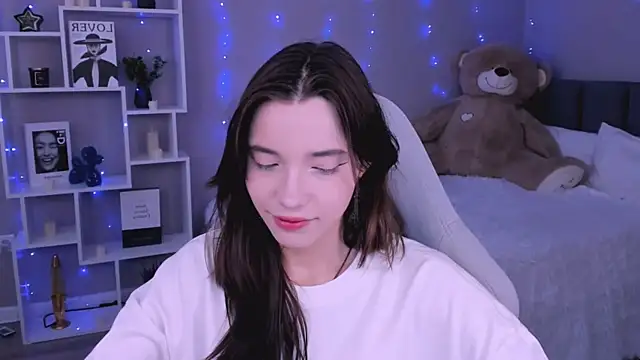 as1an girlfriend online show from May 8, 2026, 2:48 am