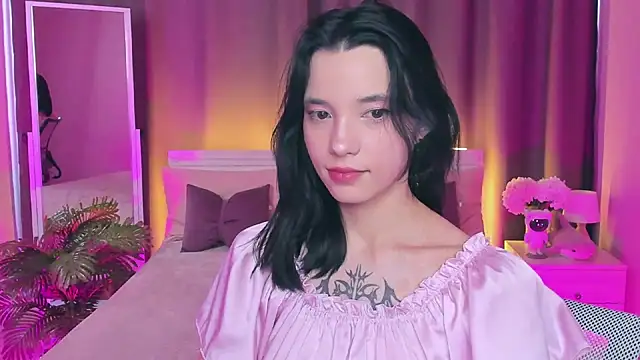 as1an girlfriend online show from March 18, 2025, 7:12 am