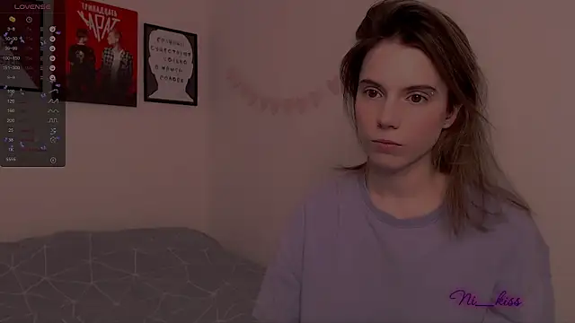 Snapshot of _ni_kiss chatting on February 15, 2025, 8:12 pm ni kiss online show from February 15, 2025, 8:12 pm