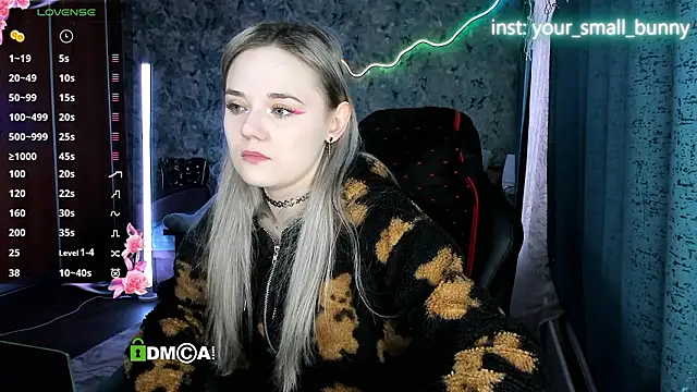 Snapshot of Your_small_bunny chatting on March 2, 2026, 2:01 am Your small bunny online show from March 2, 2026, 2:01 am