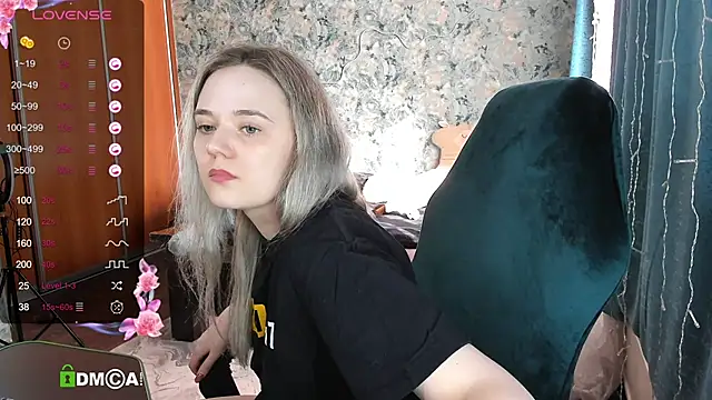 Your small bunny online show from March 10, 2025, 9:12 am