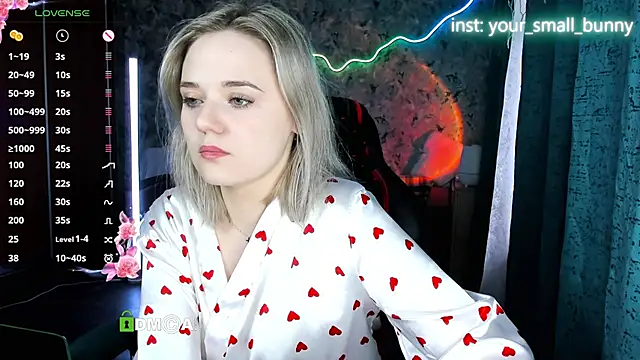 Your small bunny online show from May 31, 2026, 2:06 am