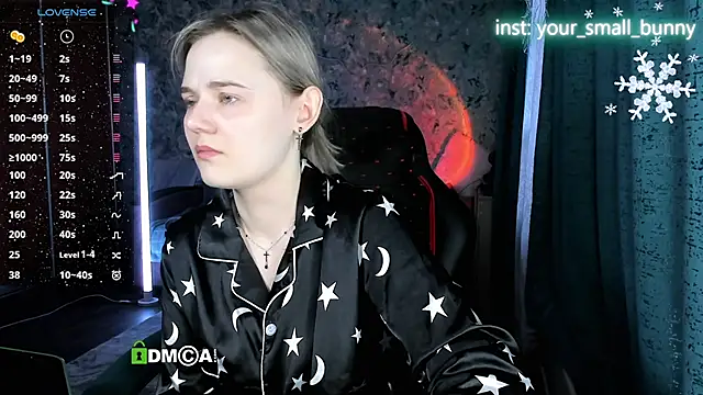 Snapshot of Your_small_bunny chatting on February 25, 2026, 2:01 am Your small bunny online show from February 25, 2026, 2:01 am