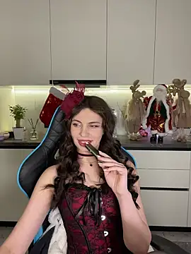 Snapshot of CurlyLara chatting on January 17, 2026, 2:15 am CurlyLara online show from January 17, 2026, 2:15 am