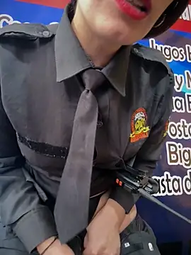 Alysson-- online show from November 3, 2025, 3:37 pm