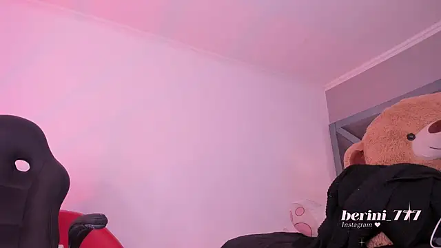 AmberiniHoffman online show from July 9, 2026, 12:15 pm