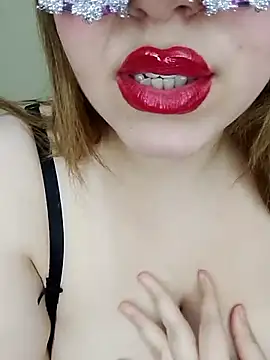 sexy-mariya online show from February 18, 2026, 11:34 pm