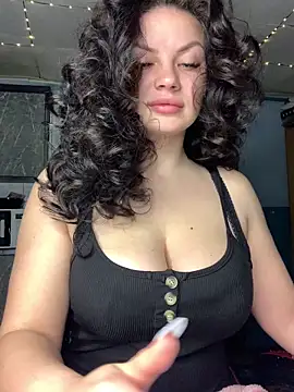 Snapshot of Sweeeeet_Candy chatting on February 15, 2026, 3:18 am Sweeeeet Candy online show from February 15, 2026, 3:18 am