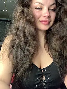 Snapshot of Sweeeeet_Candy chatting on February 23, 2026, 3:08 am Sweeeeet Candy online show from February 23, 2026, 3:08 am