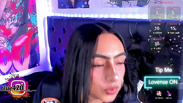 Skyler  blue4 online show from December 21, 2025, 5:03 pm