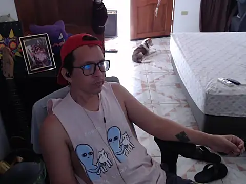 Snapshot of Pit_xxz chatting on November 1, 2025, 6:46 pm Pit xxz online show from November 1, 2025, 6:46 pm