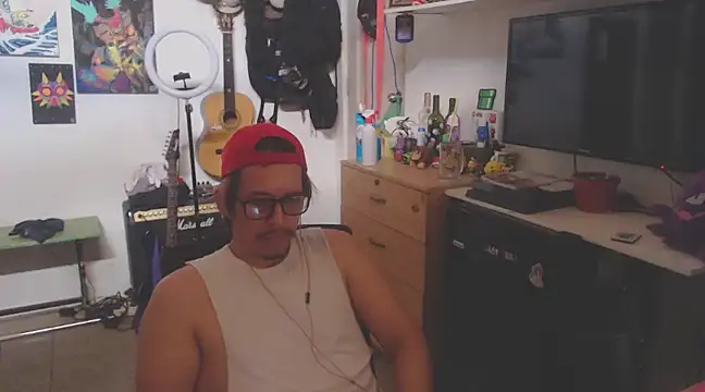 Snapshot of Pit_xxz chatting on February 17, 2025, 6:28 pm Pit xxz online show from February 17, 2025, 6:28 pm