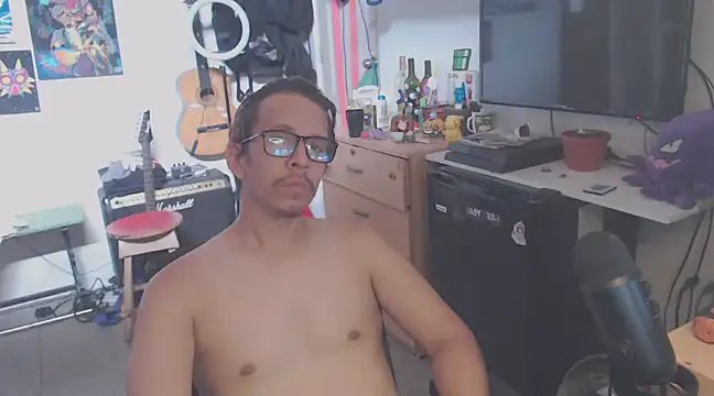 Snapshot of Pit_xxz chatting on January 29, 2025, 7:43 pm Pit xxz online show from January 29, 2025, 7:43 pm