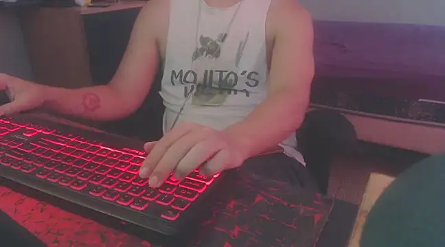 Snapshot of Pit_xxz chatting on February 21, 2025, 7:21 pm Pit xxz online show from February 21, 2025, 7:21 pm