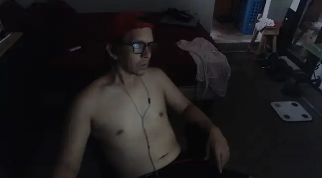 Snapshot of Pit_xxz chatting on February 25, 2025, 6:23 pm Pit xxz online show from February 25, 2025, 6:23 pm