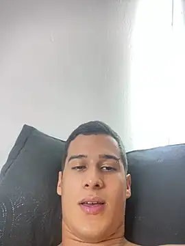 hot69temptation  online show from March 23, 2025, 2:48 am