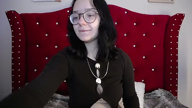 Snapshot of charlotte1-ls chatting on February 26, 2025, 9:42 pm charlotte1-ls online show from February 26, 2025, 9:42 pm