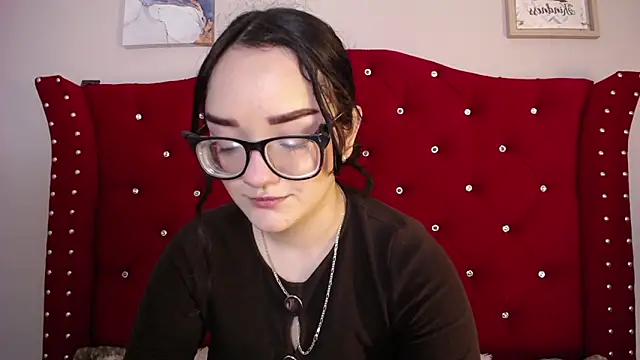 Snapshot of charlotte1-ls chatting on February 6, 2025, 9:38 pm charlotte1-ls online show from February 6, 2025, 9:38 pm