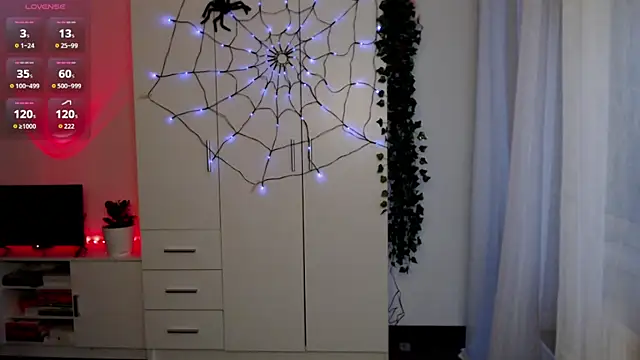 lounahyan online show from October 31, 2025, 6:21 am