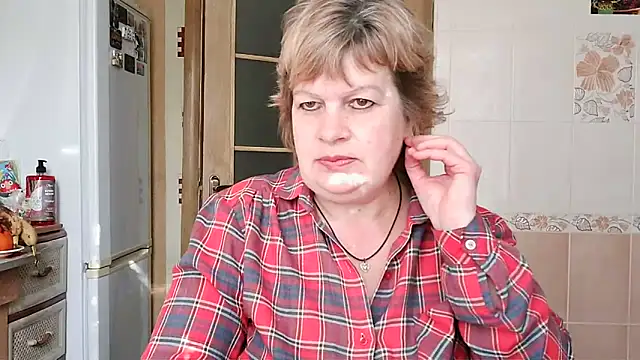 Ettie Tonia online show from February 26, 2025, 12:49 pm