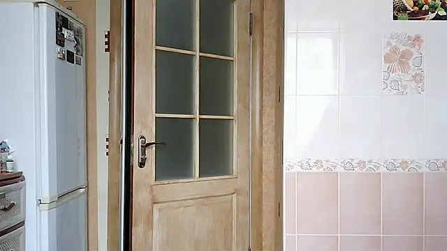 Ettie Tonia online show from March 13, 2025, 10:36 am