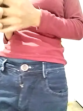 Cute-Ridhima online show from December 2, 2025, 4:03 am