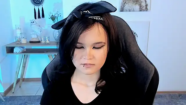 Elainebeness online show from February 26, 2025, 10:58 pm