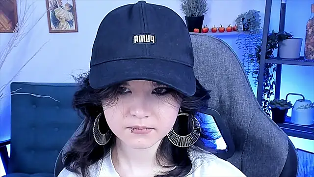 Elainebeness online show from March 7, 2025, 1:53 am