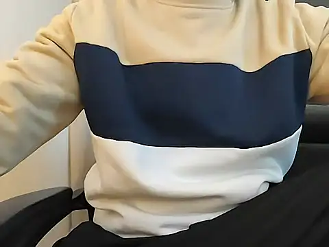 Snapshot of jayb0y61 chatting on February 14, 2025, 6:45 am jayb0y61 online show from February 14, 2025, 6:45 am