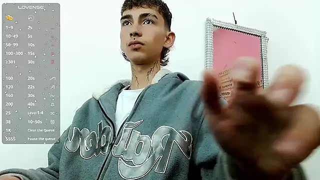 ttimy x boy online show from September 9, 2025, 3:49 am