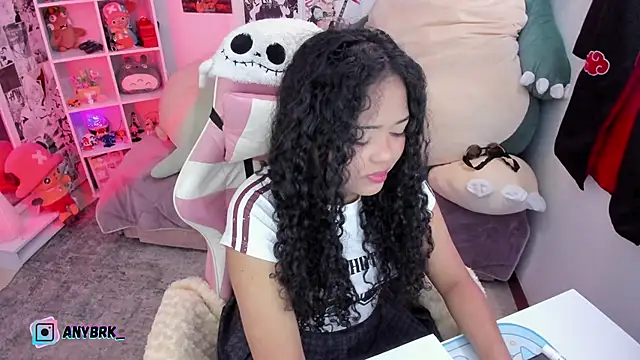 anyburkee online show from November 8, 2025, 2:48 am