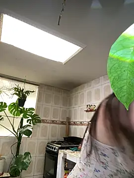 Miss oliviaa online show from February 5, 2026, 4:36 pm