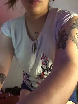 Miss oliviaa online show from October 30, 2025, 5:10 pm