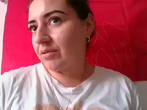  karlie kloss  online show from March 3, 2025, 8:21 pm