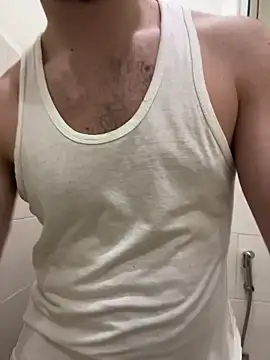 Snapshot of roland_alex1 chatting on March 1, 2026, 11:05 pm roland alex1 online show from March 1, 2026, 11:05 pm