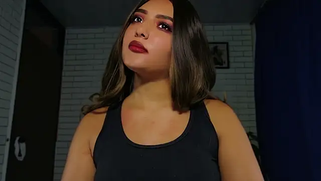 Snapshot of Afrodita_Shalom chatting on October 15, 2025, 10:01 am Afrodita Shalom online show from October 15, 2025, 10:01 am