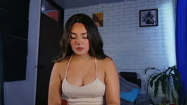 Snapshot of Afrodita_Shalom chatting on October 6, 2025, 11:00 am Afrodita Shalom online show from October 6, 2025, 11:00 am