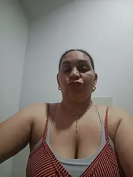 MirandaSoto online show from July 11, 2026, 4:02 am