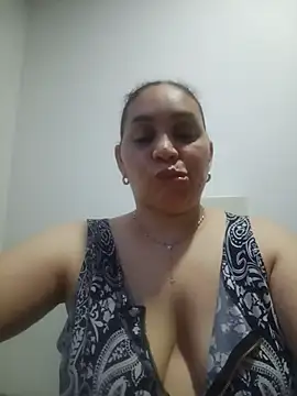 MirandaSoto online show from July 9, 2026, 4:24 am