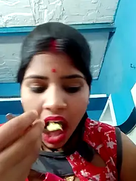 Snapshot of Nisha_Cute chatting on February 22, 2025, 5:34 am Nisha Cute online show from February 22, 2025, 5:34 am