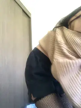 Snapshot of britny_clouds chatting on March 12, 2025, 5:28 pm britny clouds online show from March 12, 2025, 5:28 pm