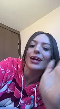 Snapshot of britny_clouds chatting on March 14, 2025, 3:47 pm britny clouds online show from March 14, 2025, 3:47 pm