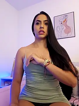 Snapshot of VictoriaEvaans_ chatting on November 24, 2025, 10:10 pm VictoriaEvaans online show from November 24, 2025, 10:10 pm