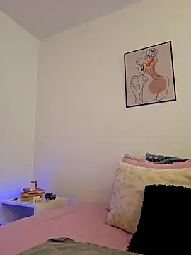 Snapshot of VictoriaEvaans_ chatting on November 16, 2025, 7:07 pm VictoriaEvaans online show from November 16, 2025, 7:07 pm