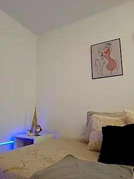 VictoriaEvaans  online show from December 21, 2025, 9:26 pm