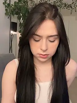  SweetCandyy online show from March 11, 2025, 9:26 pm