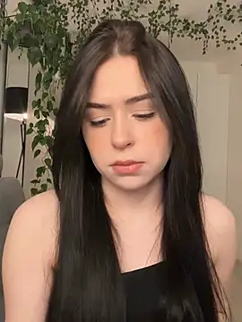  SweetCandyy online show from March 17, 2025, 8:19 pm