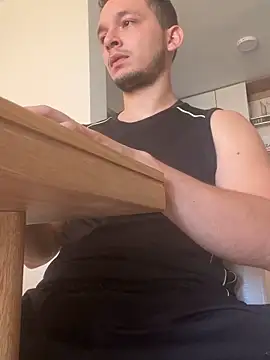 Snapshot of LabronsAd chatting on January 14, 2025, 2:22 pm LabronsAd online show from January 14, 2025, 2:22 pm