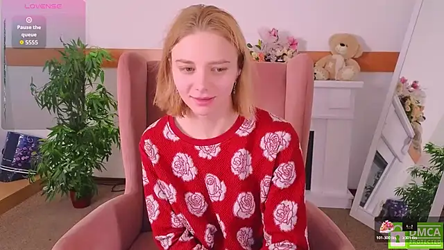 MirraBellanta online show from November 25, 2025, 9:48 pm